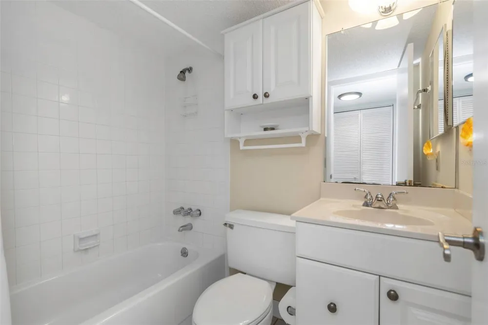 15316 GULF BOULEVARD #604 Madeira Beach, FL 33708
