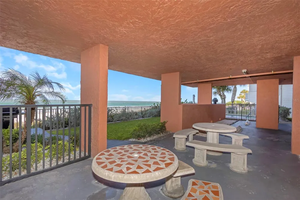 15316 GULF BOULEVARD #604 Madeira Beach, FL 33708