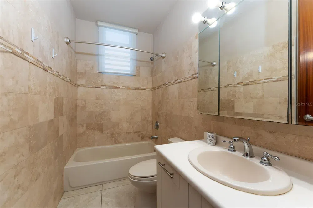 797 MAR DE CASPIO Dorado, PR 00646