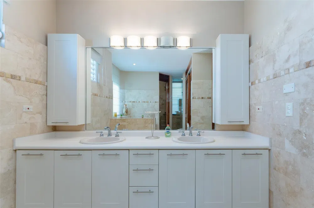 797 MAR DE CASPIO Dorado, PR 00646