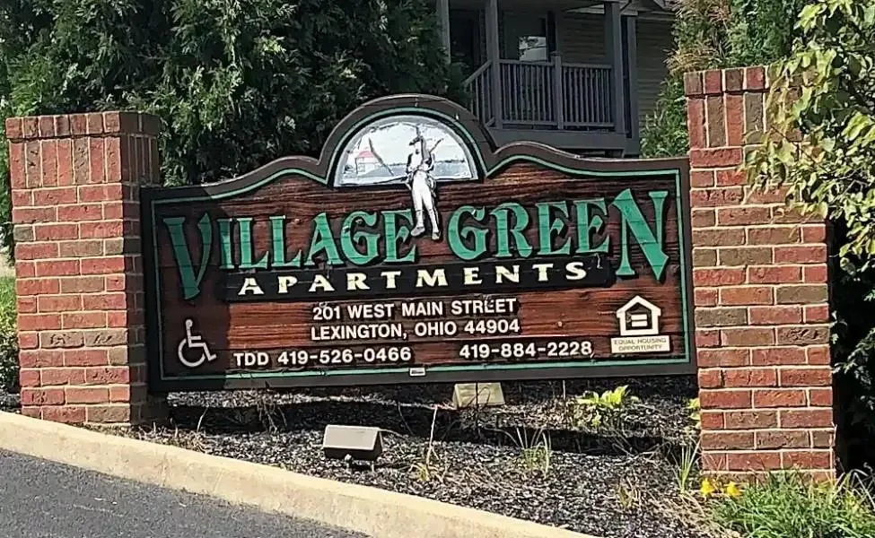 201 W Main St Lexington, OH 44904