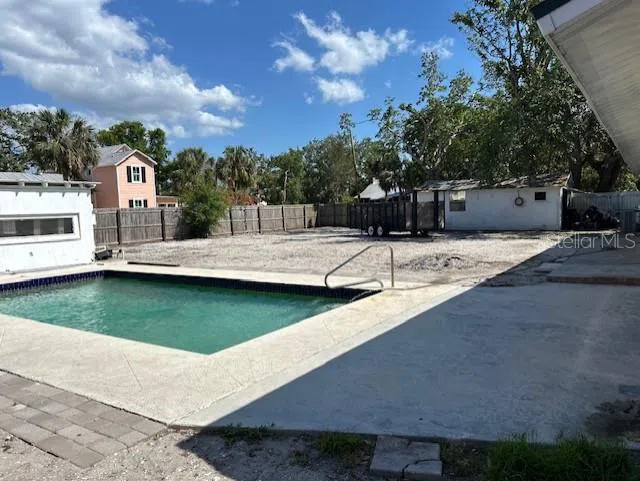 110 PINE AVENUE Osprey, FL 34229