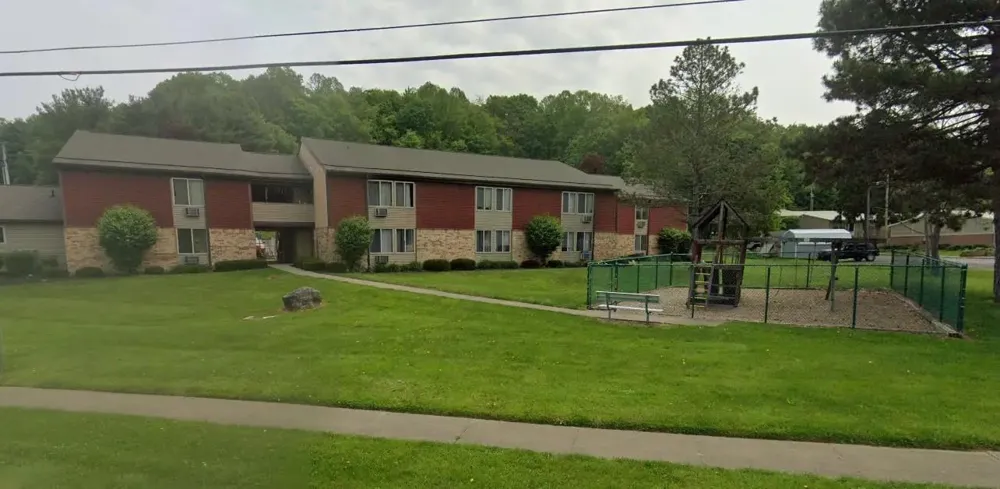 375 Main St Bellville, OH 44813