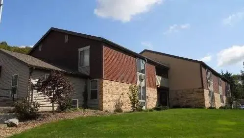 375 Main St Bellville, OH 44813
