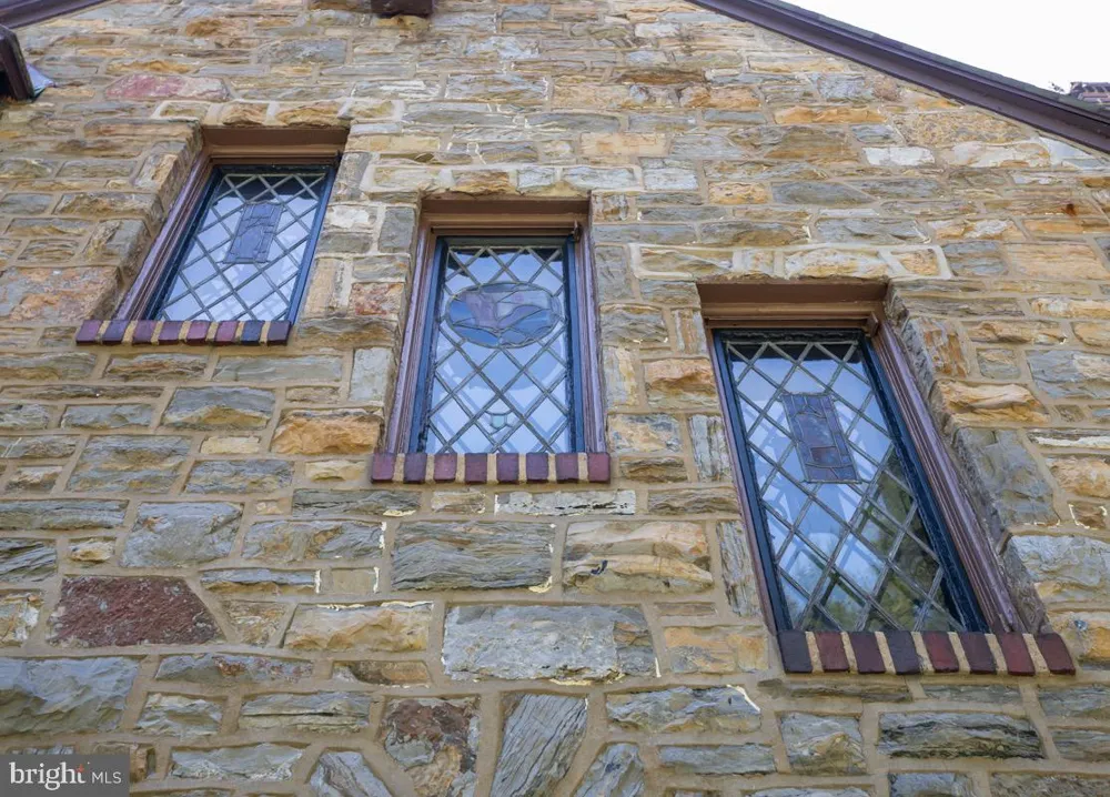 1804 BERNVILLE ROAD Reading, PA 19601