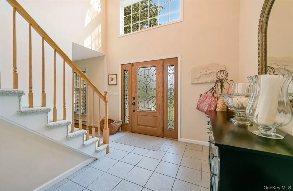215 Kouros Road New Suffolk, NY 11956