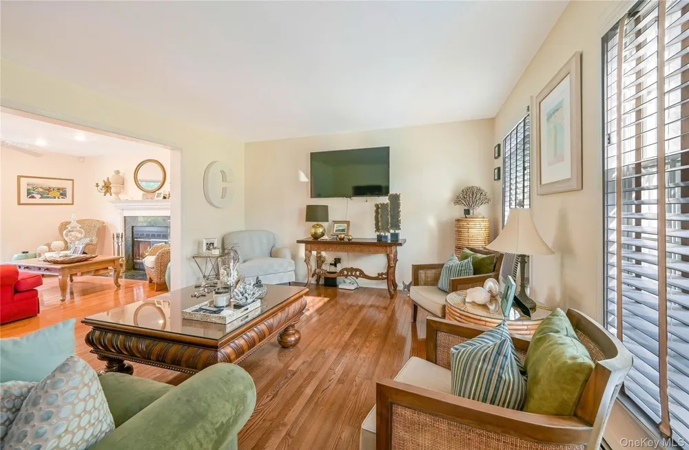 215 Kouros Road New Suffolk, NY 11956