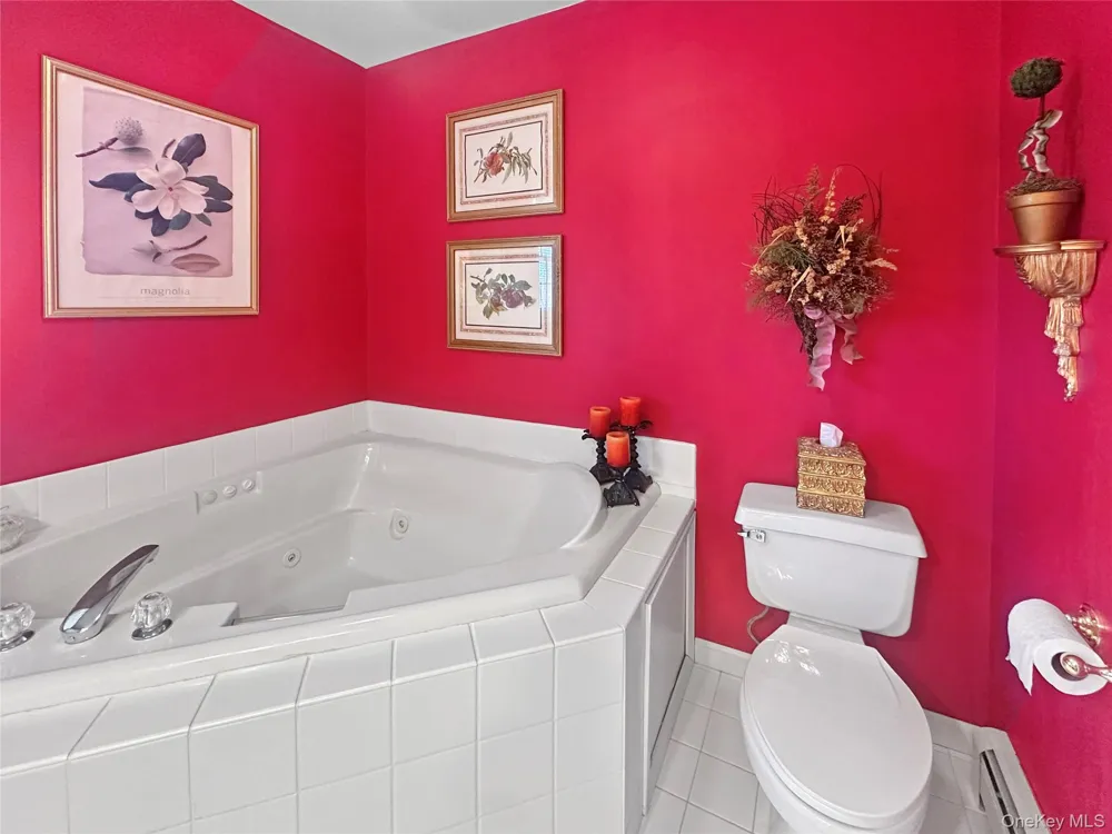215 Kouros Road New Suffolk, NY 11956