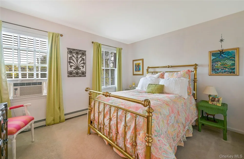 215 Kouros Road New Suffolk, NY 11956