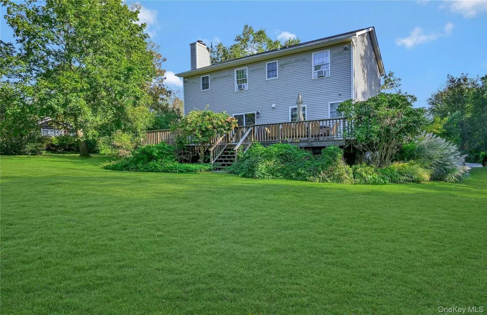215 Kouros Road New Suffolk, NY 11956