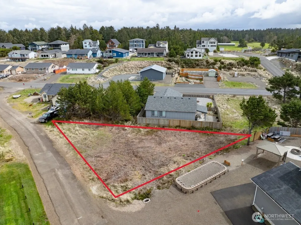31802 H PLACE Ocean Park, WA 98640