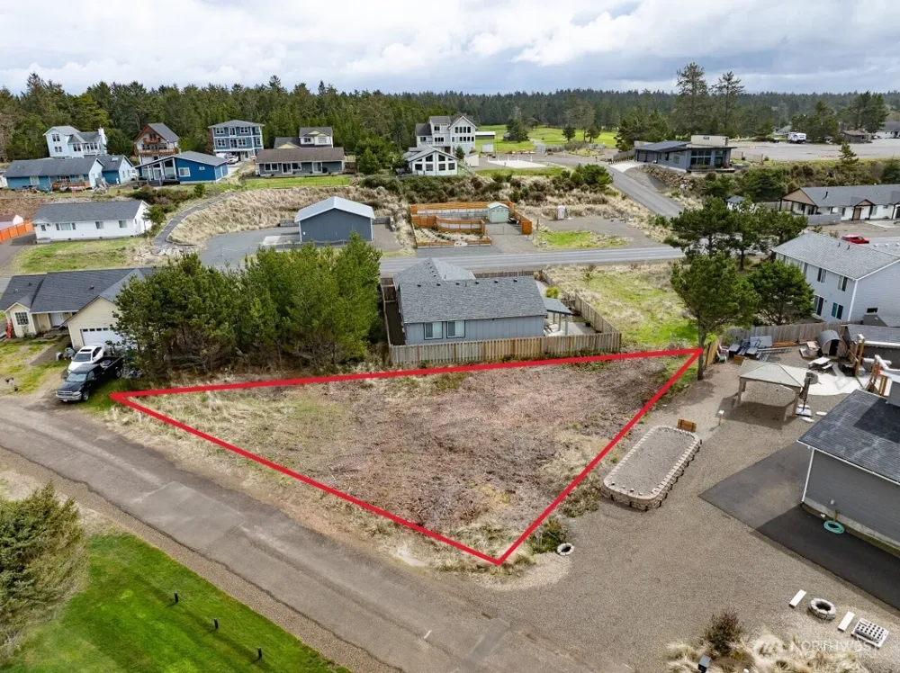 31802 H PLACE Ocean Park, WA 98640
