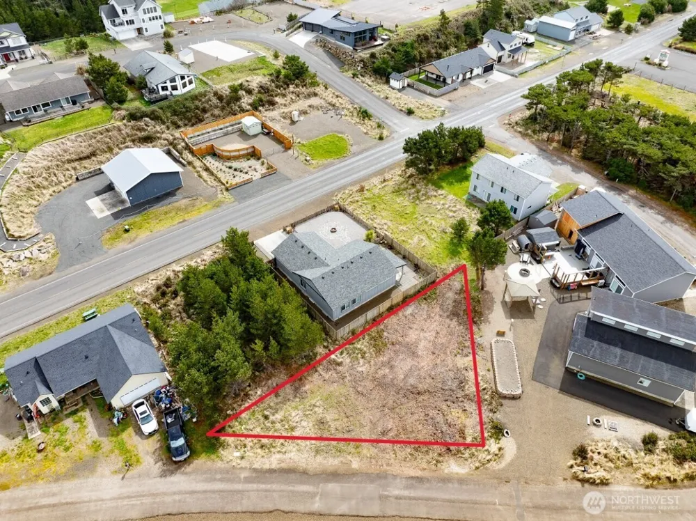 31802 H PLACE Ocean Park, WA 98640
