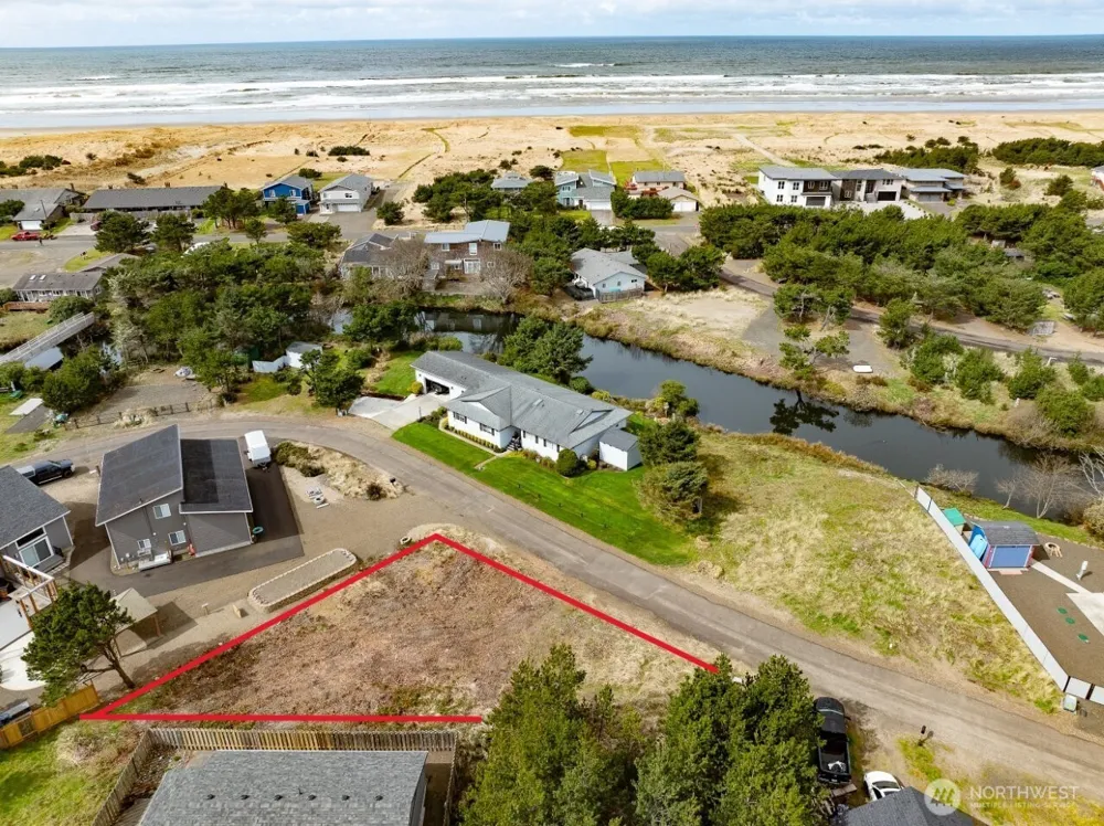 31802 H PLACE Ocean Park, WA 98640