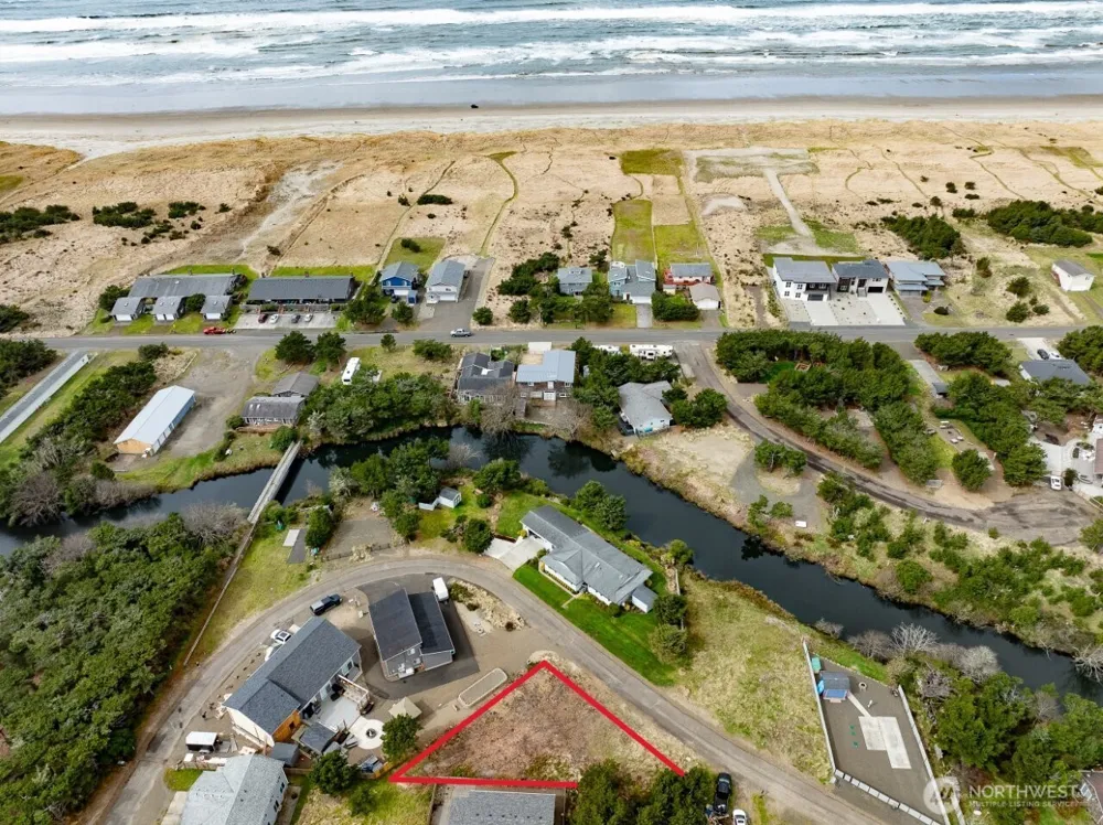 31802 H PLACE Ocean Park, WA 98640