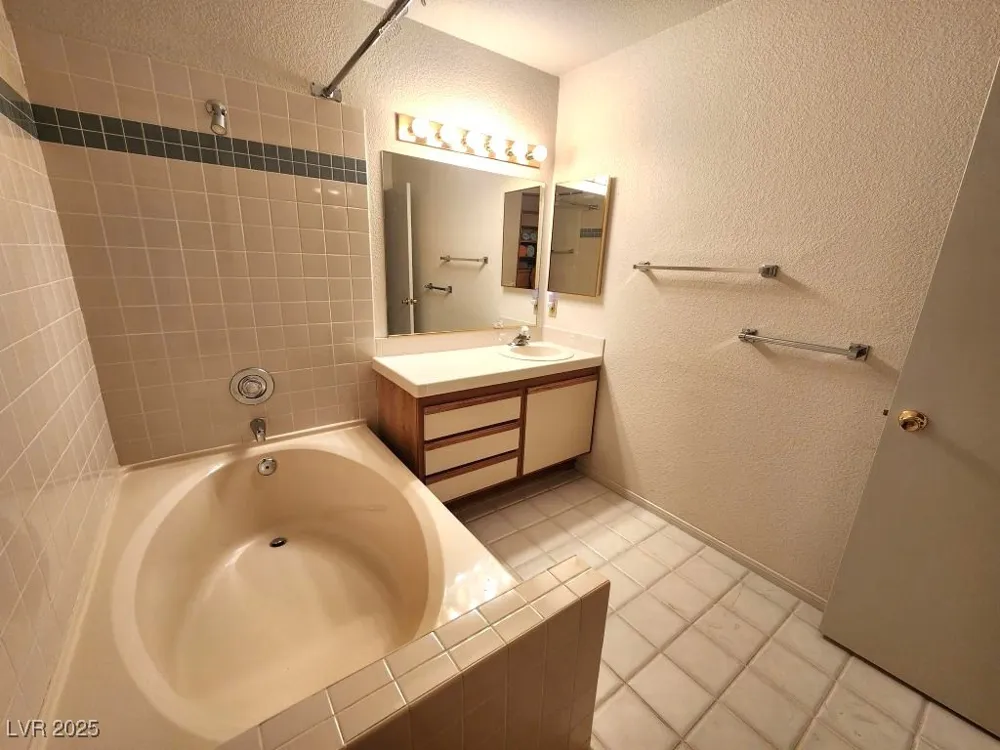 1964 Las Palmas Lane #141 Laughlin, NV 89029