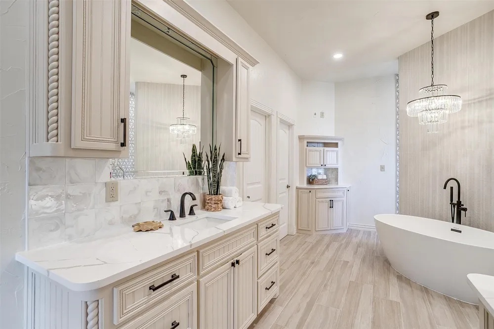 5010 Comanche Vista Court De Cordova, TX 76049
