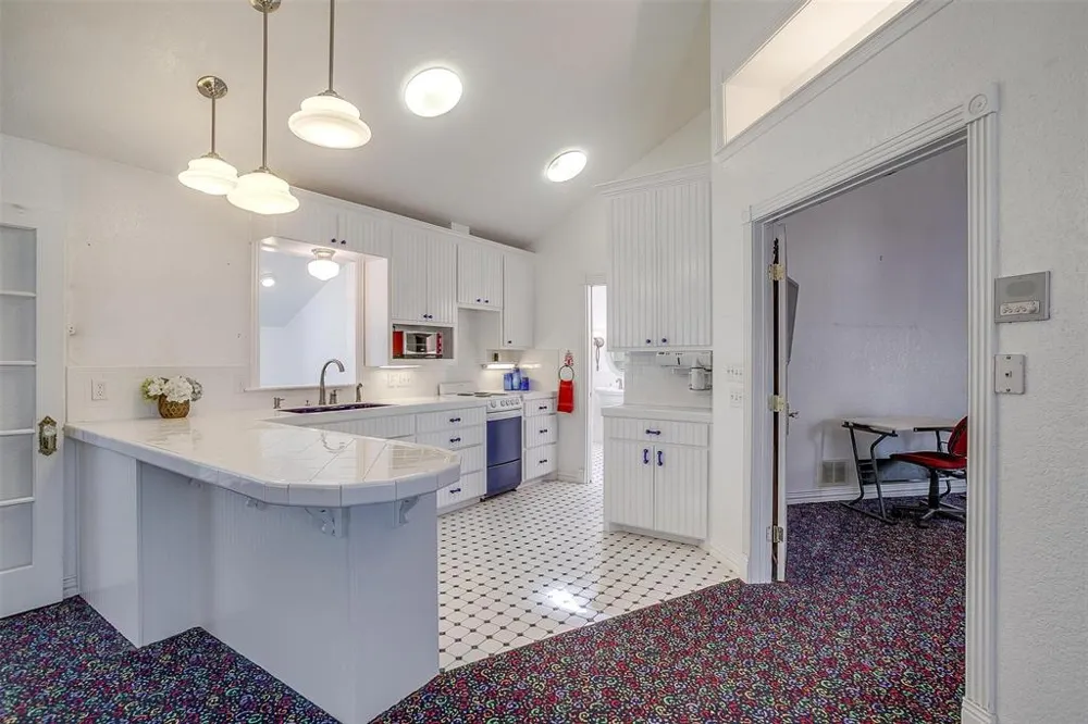 5010 Comanche Vista Court De Cordova, TX 76049