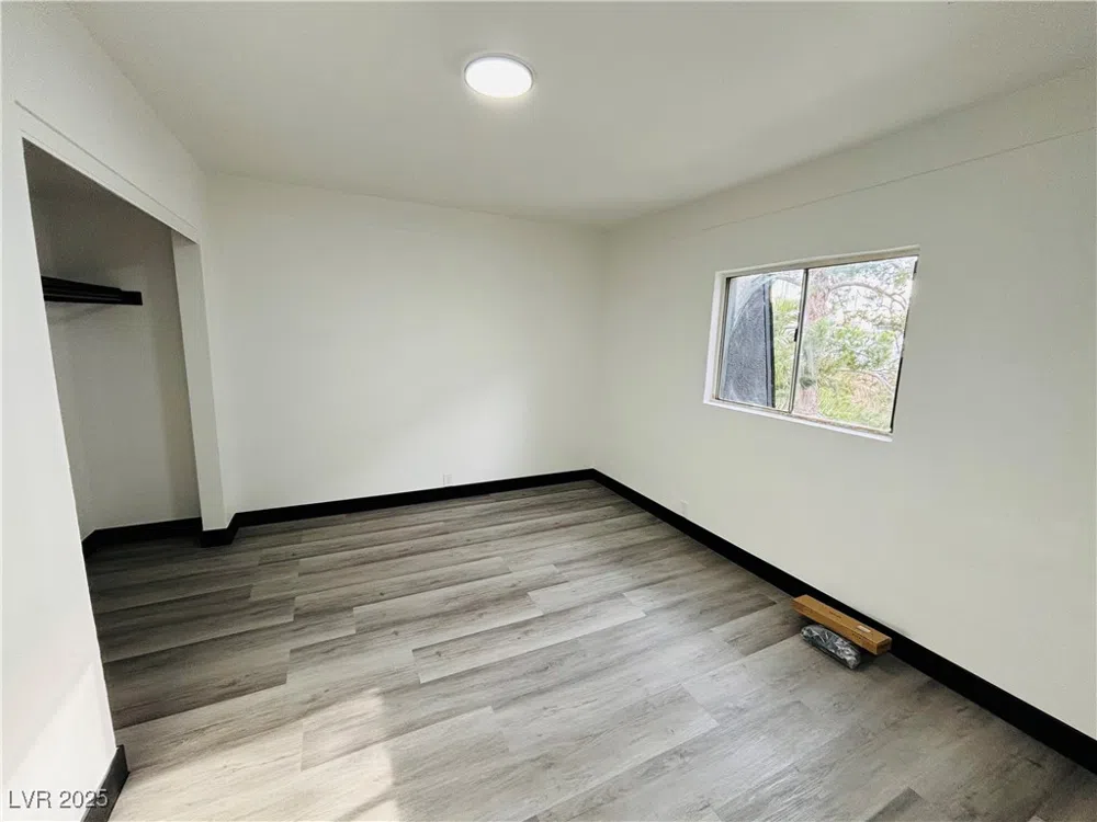 1922 Fairfield Avenue #211 Las Vegas, NV 89102