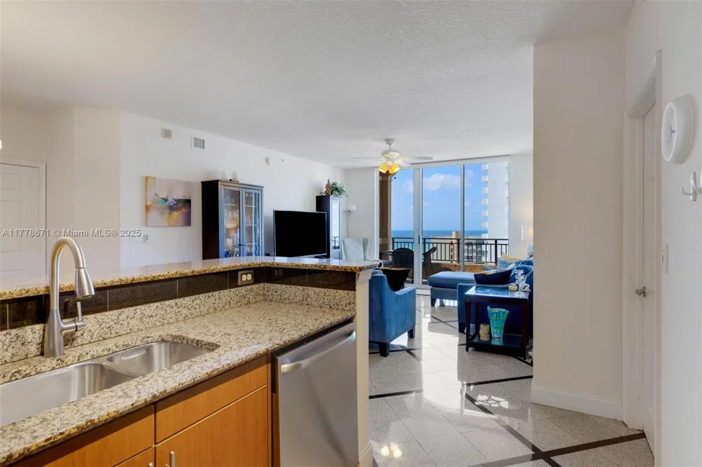 2080 S Ocean Dr #PH9 Hallandale Beach, FL 33009