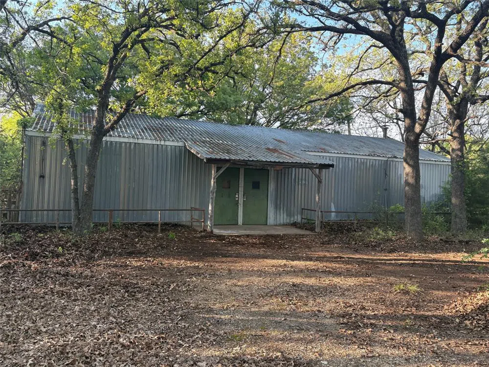 Hwy 84 Highway Axtell, TX 76624