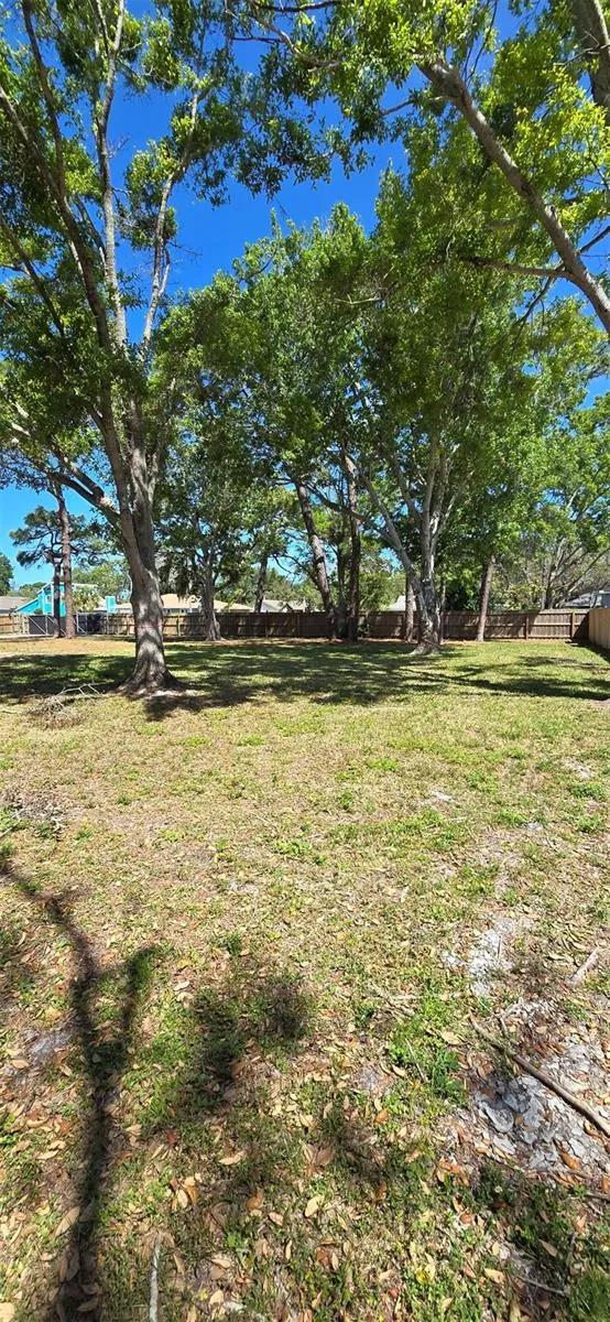 13296 98TH AVENUE Seminole, FL 33776