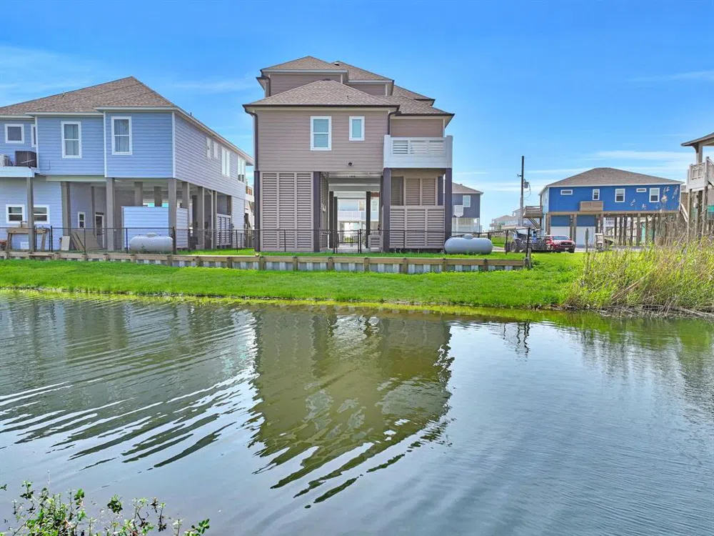 1983 Royalville Court Port Bolivar, TX 77650