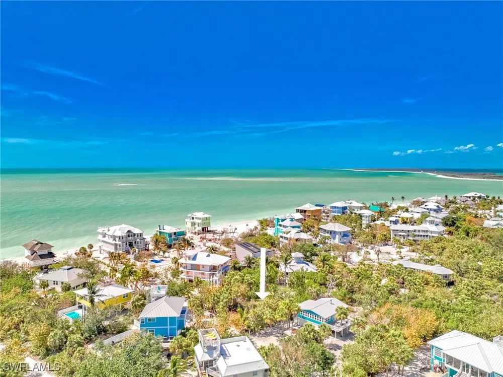 Escondido Lane Upper Captiva, FL 33924
