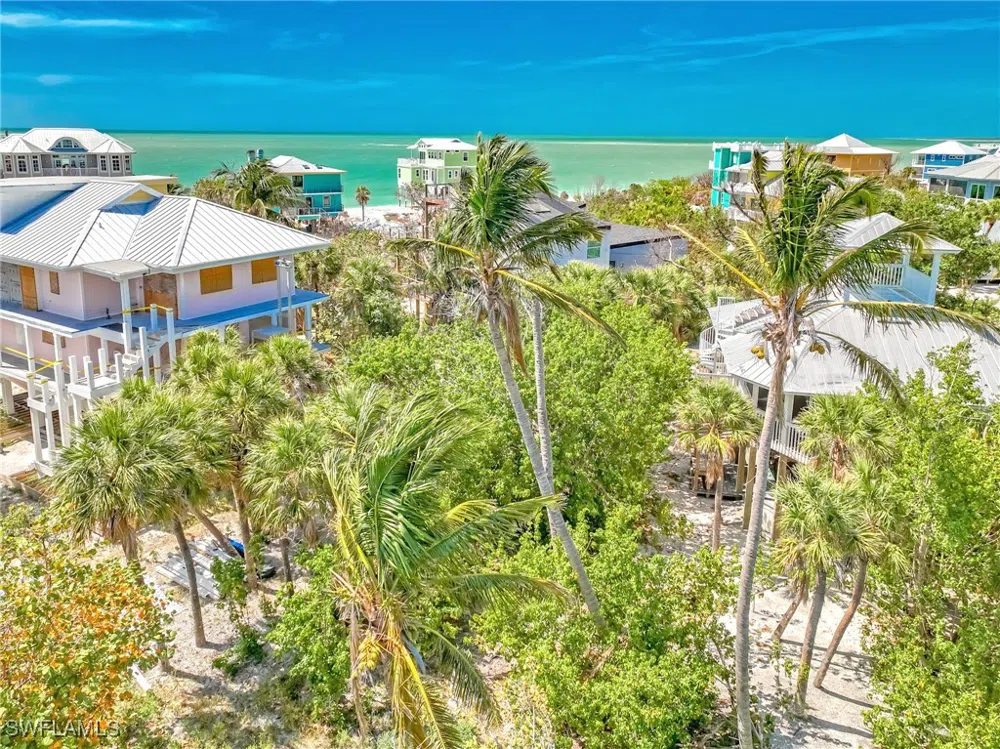 Escondido Lane Upper Captiva, FL 33924