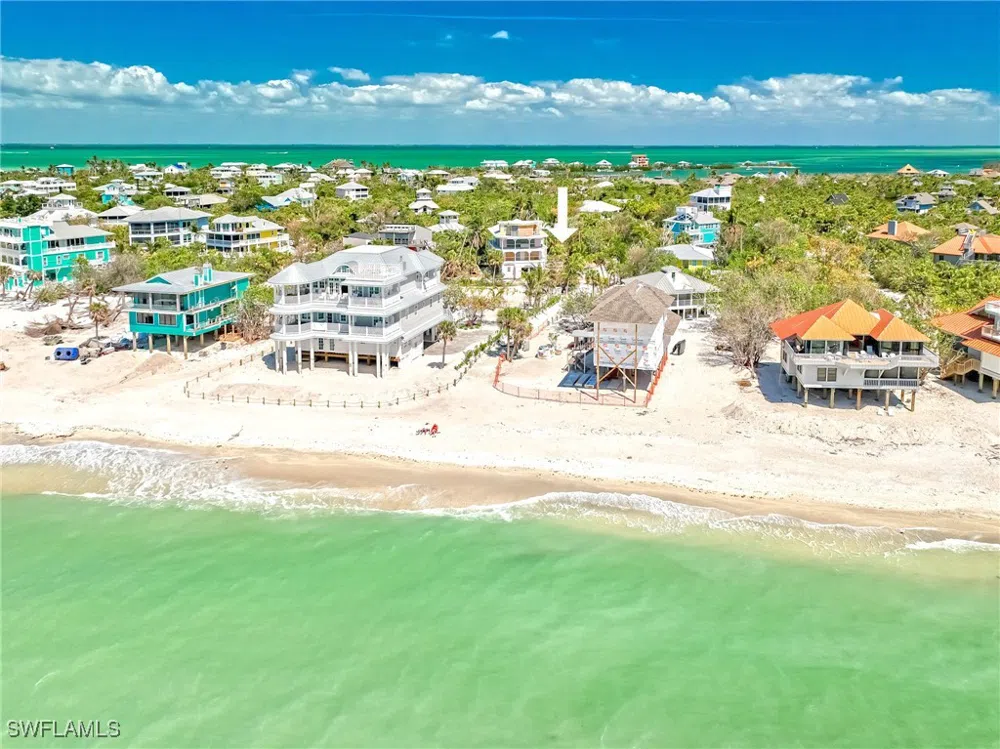 Escondido Lane Upper Captiva, FL 33924