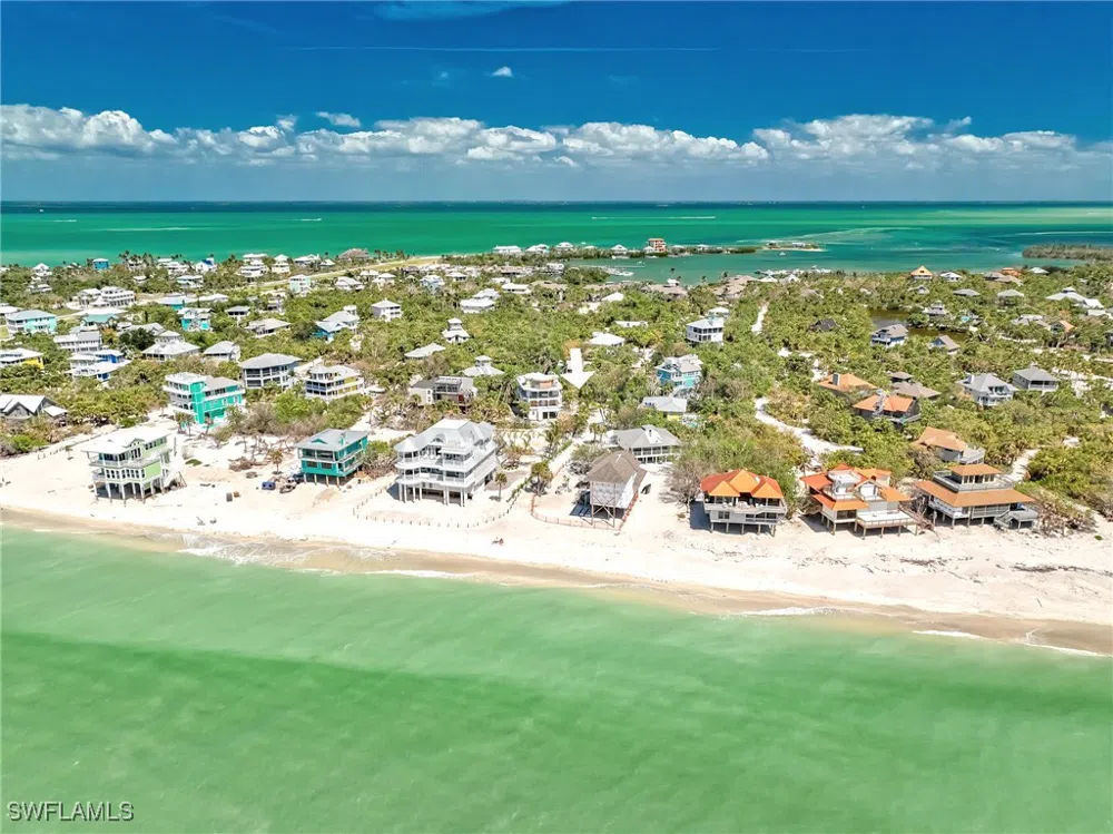 Escondido Lane Upper Captiva, FL 33924