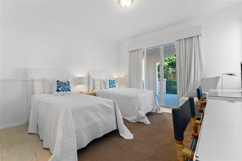 19112 Fisher Island Dr #19112 Miami Beach, FL 33109