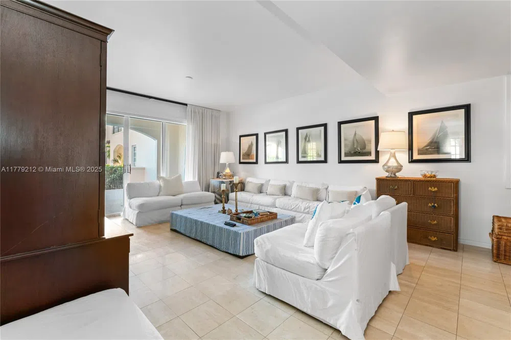 19112 Fisher Island Dr #19112 Miami Beach, FL 33109