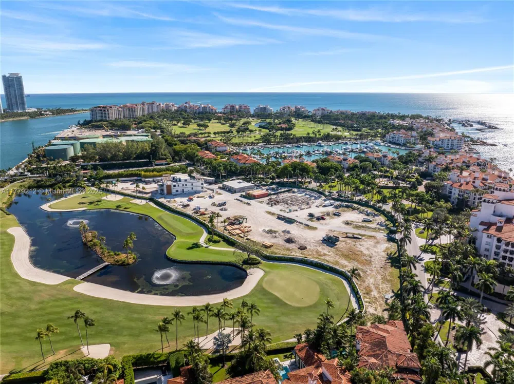 19112 Fisher Island Dr #19112 Miami Beach, FL 33109