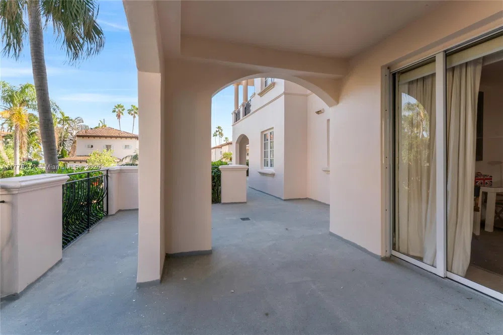 19112 Fisher Island Dr #19112 Miami Beach, FL 33109