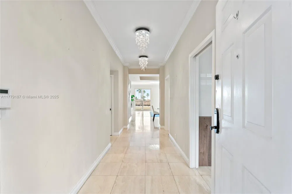 19133 Fisher Island Dr #19133 Miami Beach, FL 33109