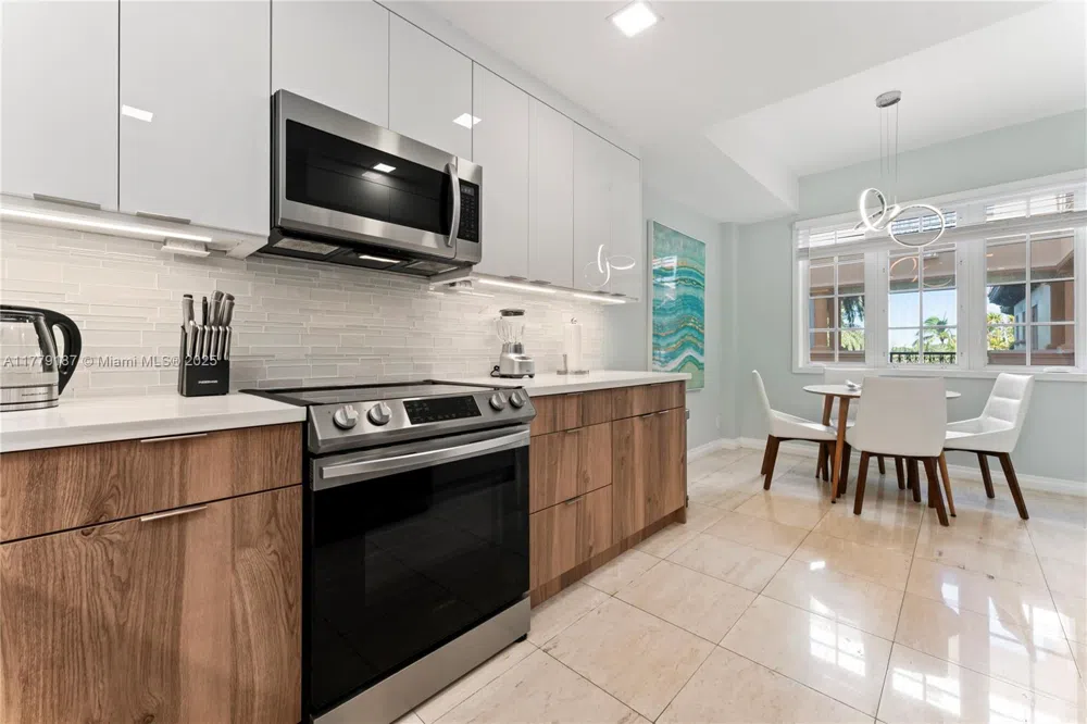 19133 Fisher Island Dr #19133 Miami Beach, FL 33109