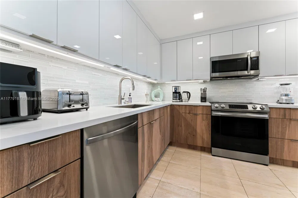 19133 Fisher Island Dr #19133 Miami Beach, FL 33109