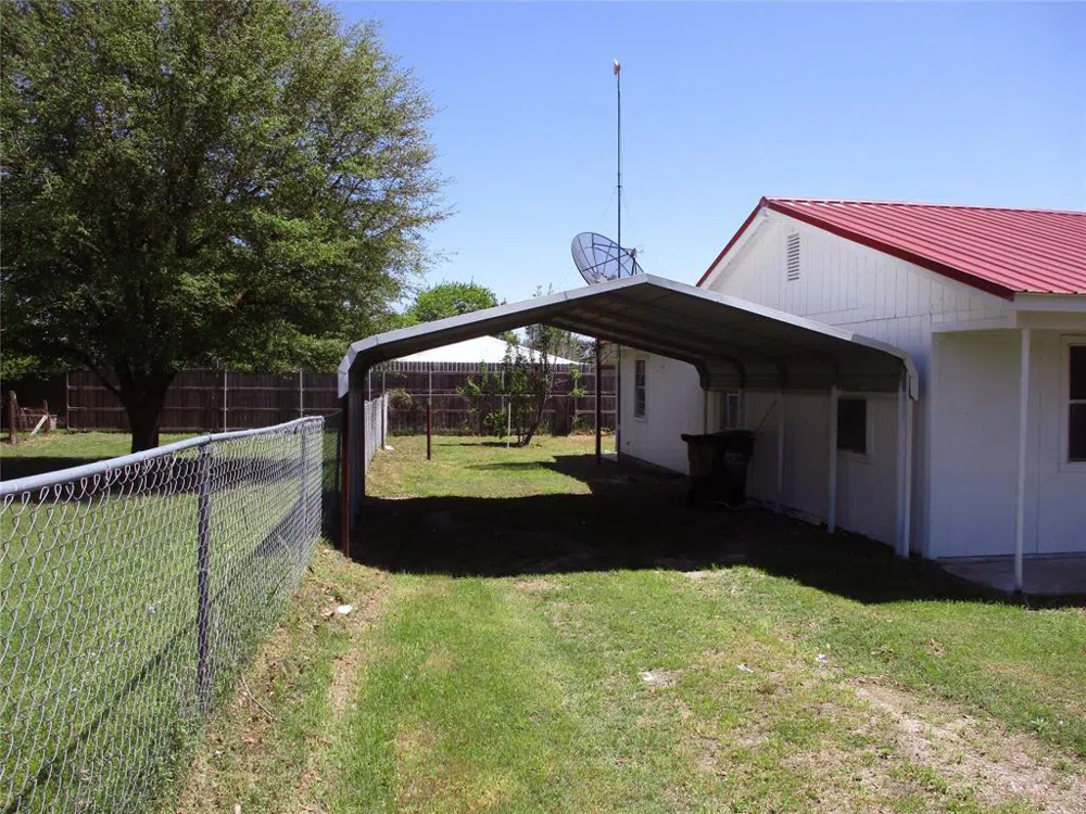 291 Skyline Drive Emory, TX 75440