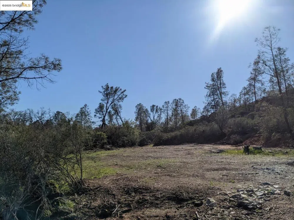 4095 Green Valley RD Rescue, CA 95672
