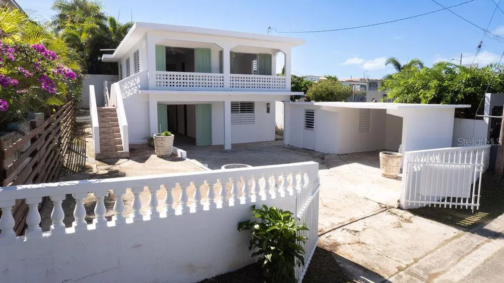 500 BRAVOS DE BOSTON Vieques, PR 00765