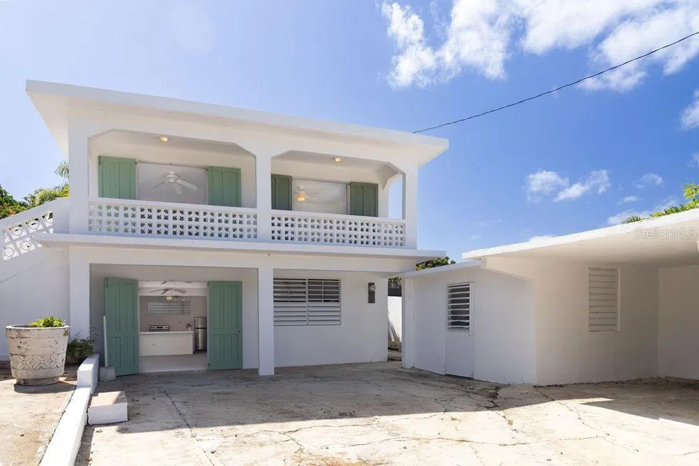 500 BRAVOS DE BOSTON Vieques, PR 00765