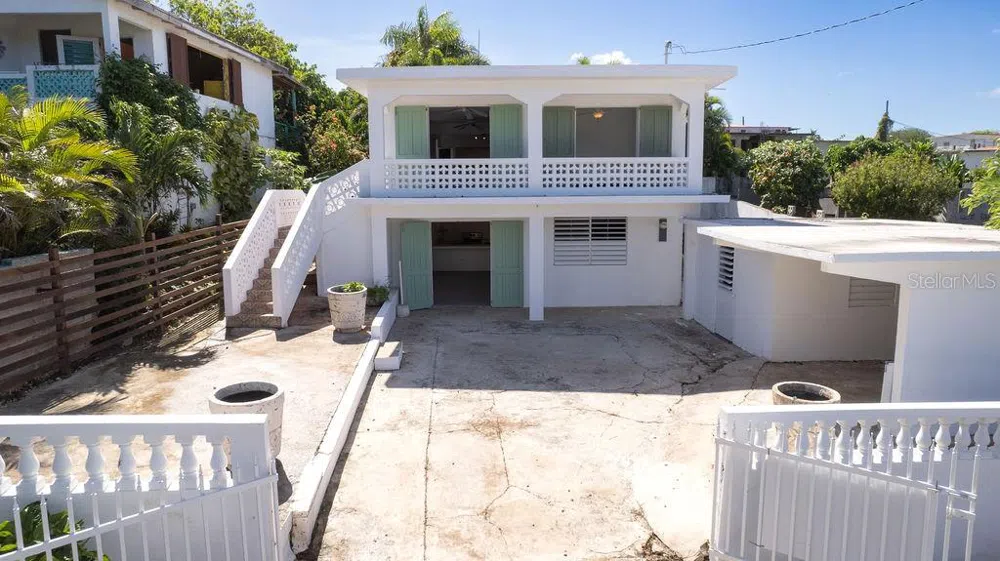 500 BRAVOS DE BOSTON Vieques, PR 00765