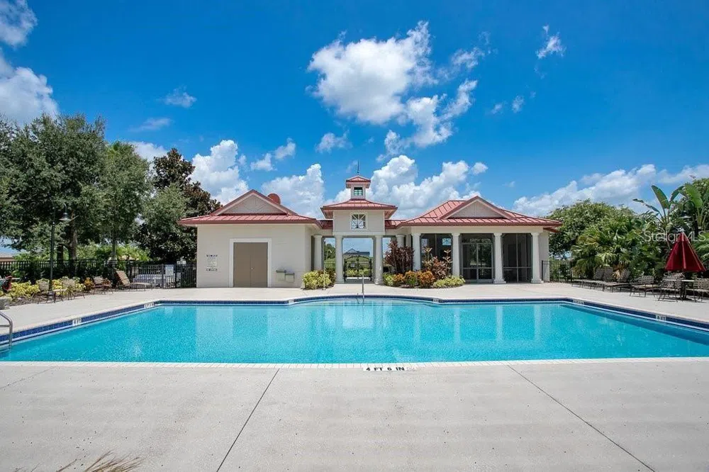 402 WATERFERN TRAIL DRIVE Auburndale, FL 33823