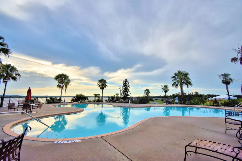 402 WATERFERN TRAIL DRIVE Auburndale, FL 33823