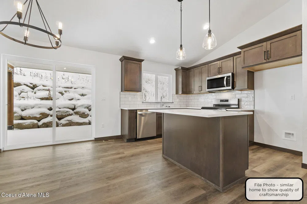 Lt 8 Blk1 E Valley Street Oldtown, ID 83822