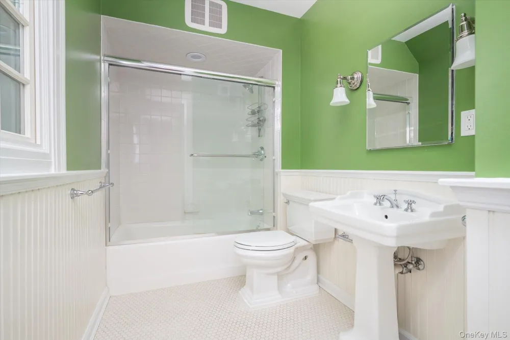 67 3rd Street Garden City, NY 11530