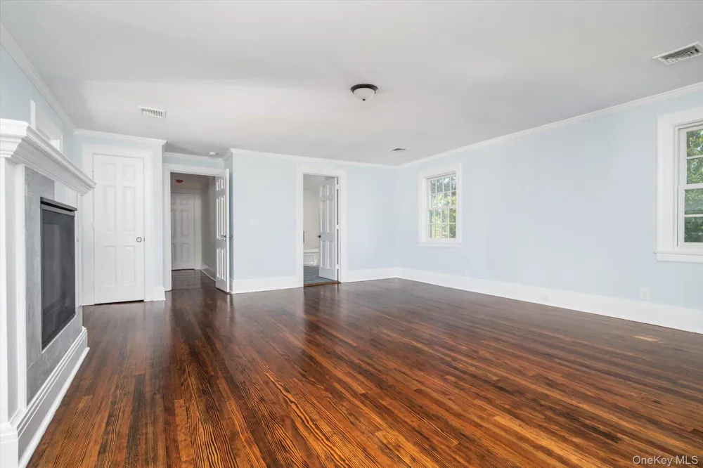 67 3rd Street Garden City, NY 11530