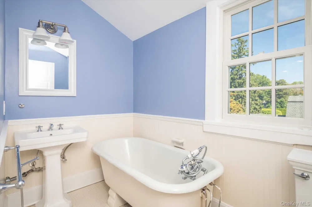 67 3rd Street Garden City, NY 11530