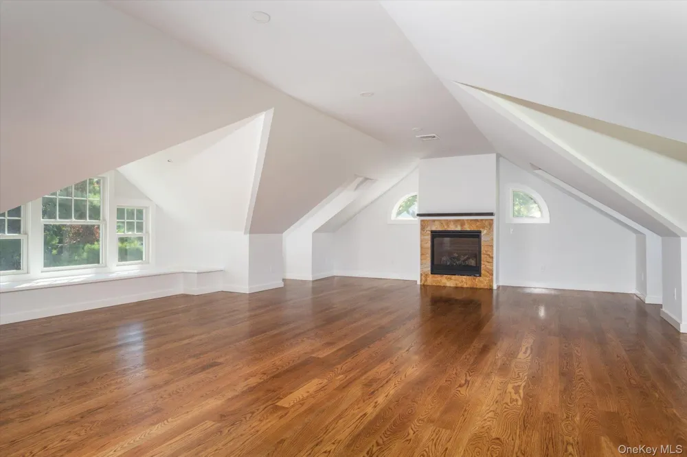 67 3rd Street Garden City, NY 11530
